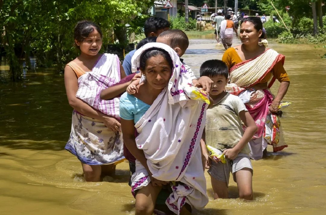 Assam Floods: असम में बाढ़ की वजह से 24 घंटों में 21 और लोगों की मौत