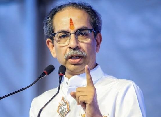 Cockroach Janta Party पर टिप्पणी कर घिरे उद्धव ठाकरे; बीजेपी ने साधा निशाना  