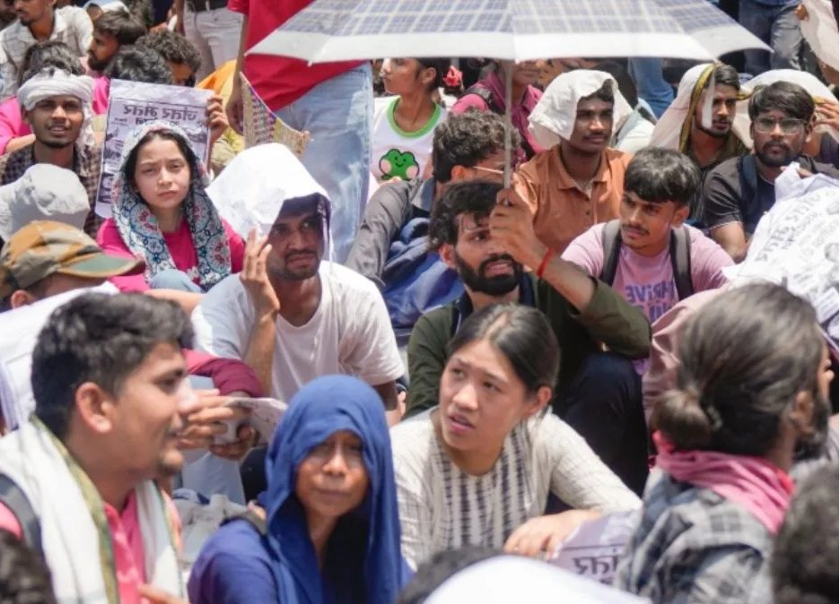 मोदी कैबिनेट में आज पेश किया जाएगा पेपर लीक से जुड़े बिल का मसौदा, नए कानून में क्या-क्या हो सकता है?