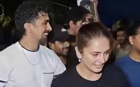 Huma Qureshi CJP Protest: देर रात 2 बजे जंतर-मंतर पहुंचीं हुमा कुरैशी, रुमर्ड बॉयफ्रेंड रचित सिंह और भाई साकिब के साथ छात्रों के संग किया मार्च
