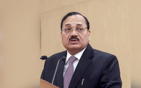 CJP मार्च के दौरान पुलिस कार्रवाई के खिलाफ दायर याचिका पर CJI सूर्यकांत की बड़ी टिप्पणी, कहा- "हमारा समय बर्बाद मत करें"