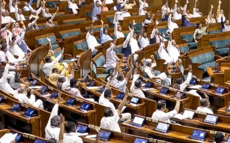 Anti-Paper Leak Bill पर आज लोकसभा में होगी चर्चा