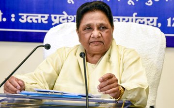 मायावती का बड़ा एक्शन; अशोक सिद्धार्थ और रणधीर सिंह बेनीवाल फिर बसपा से निष्कासित