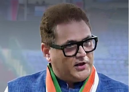 Vivek Razdan Journey: सचिन तेंदुलकर के साथ किया था वनडे डेब्यू, इंटरनेशनल करियर रहा छोटा लेकिन कमेंट्री बॉक्स में बनाई अपनी अमिट पहचान