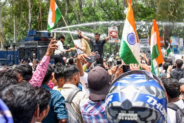 झारखंड में भर्ती परीक्षा विवाद पर बवाल: रांची में लाठीचार्ज के बाद बीजेपी का बंद; संसद में भी जोरदार हंगामा