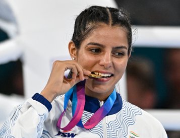 विजेंदर सिंह को देखकर शुरू की बॉक्सिंग, विराट कोहली का भी धन्यवाद करती हूं : साक्षी चौधरी का बड़ा बयान