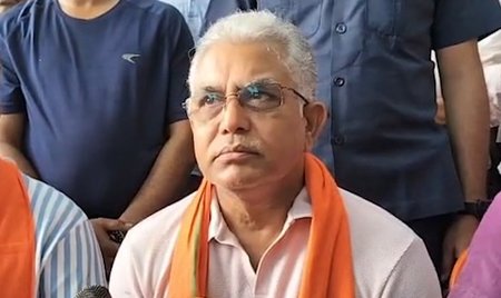 ममता और अभिषेक बनर्जी के खिलाफ कानूनी कार्रवाई पर बोले दिलीप घोष; 'पश्चिम बंगाल में कोई भी कानून और संविधान से ऊपर नहीं'