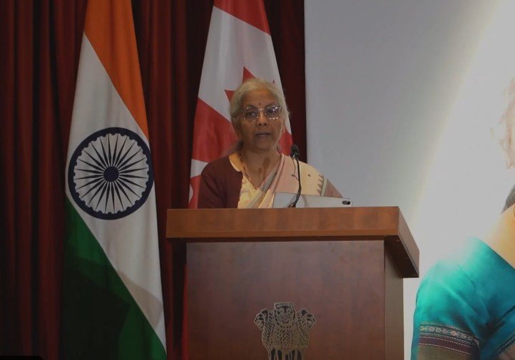 भारत-कनाडा स्वाभाविक साझेदार, दोनों देश के बीच संबंधों में आया बड़ा बदलाव: वित्त मंत्री सीतारमण 