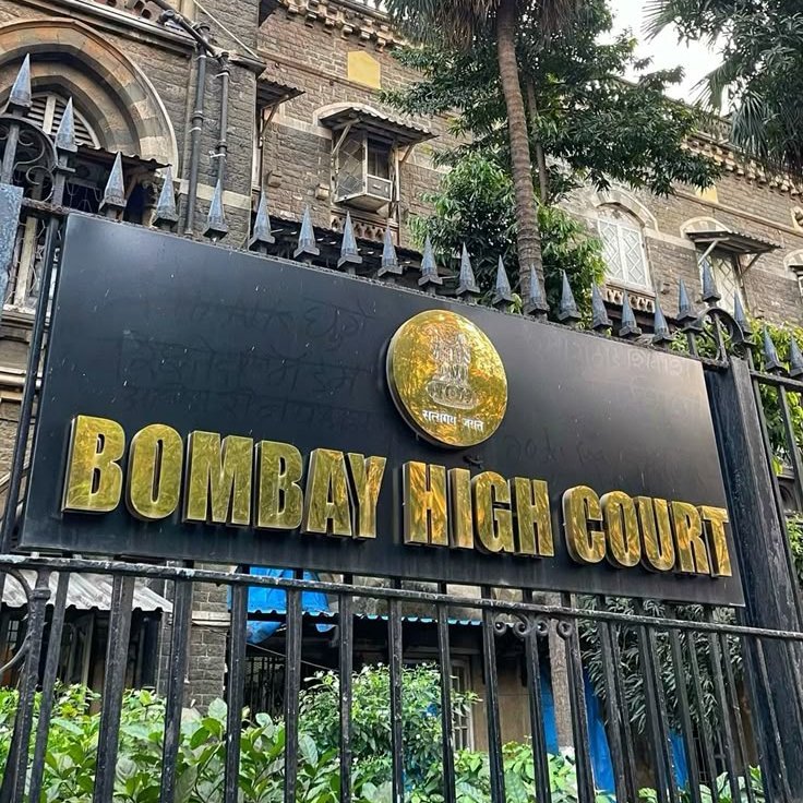 Tukaram Mundhe FDA Raid: बॉम्बे हाईकोर्ट में ही जज की चुनौती के बाद आईएएस अधिकारी तुकाराम मुंढे की रेड; कैंटीन सील 