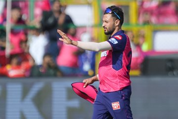 Dehradun T20 League: आईपीएल स्टार आकाश मधवाल और लक्ष्य रायचंदानी मसूरी थंडर टीम में शामिल; गेंदबाजी और बल्लेबाजी आक्रमण हुआ मजबूत