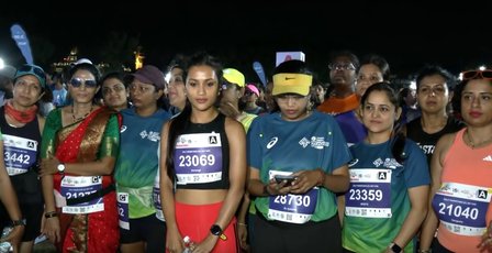 हैदराबाद मैराथन में उमड़ा जनसैलाब; 3,000 से ज्यादा धावकों ने लिया हिस्सा