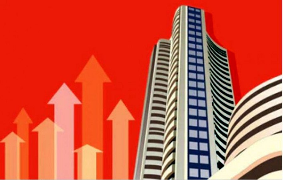 उतार-चढ़ाव भरे सत्र के बाद मामूली बढ़त के साथ सपाट बंद हुआ बाजार, सेंसेक्स में 43 अंकों की बढ़त 
