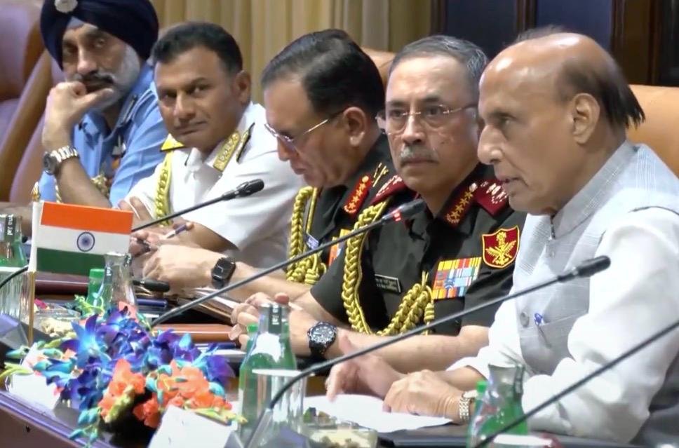 भारत-जापान रक्षा संबंधों को नई गति, दोनों देशों के रक्षा मंत्रियों की अहम द्विपक्षीय वार्ता