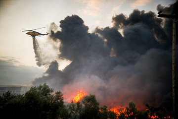 Belgium Wildfire Havoc: बेल्जियम में लगी भीषण आग से मचा हाहाकार; 2,000 हेक्टेयर से अधिक जमीन जलकर हुई राख, बुझाने में जुटीं आपातकालीन टीमें