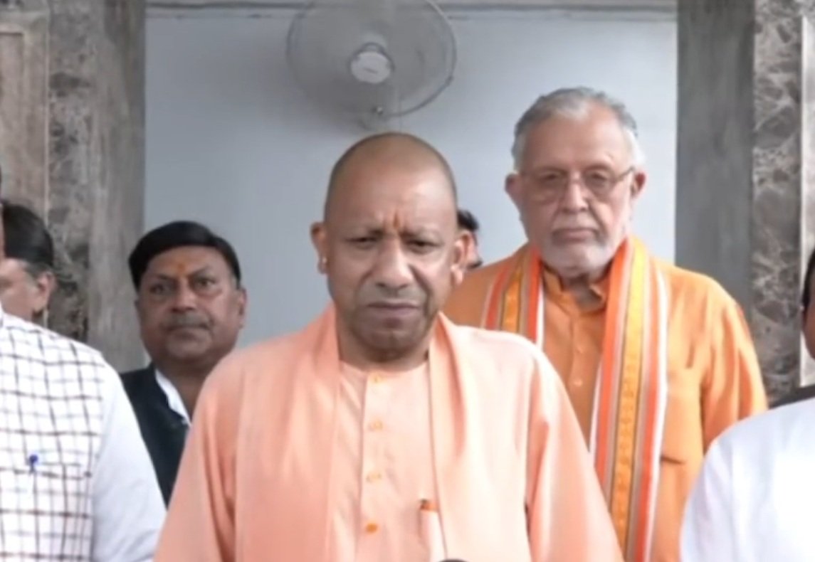 विधानसभा का मानसून सत्र अनिश्चितकाल के लिए स्थगित, सीएम योगी बोले- विपक्ष ने विकास और सामाजिक न्याय के एजेंडे का किया विरोध