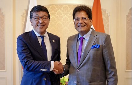 Piyush Goyal Japan Visit: जापान दौरे पर केंद्रीय मंत्री पीयूष गोयल ने दिग्गज निवेशकों से की उच्चस्तरीय वार्ता