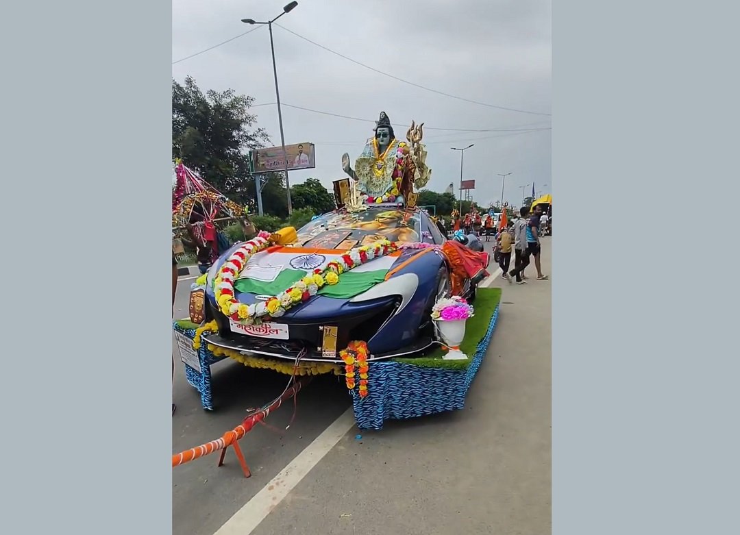 आस्था और इनोवेशन का साथ, मैक्लारेन में विराजे भोलेनाथ