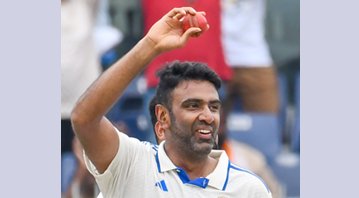 IND vs SL Test Records: भारत-श्रीलंका टेस्ट मुकाबलों में सर्वाधिक विकेट लेने वाले 5 गेंदबाज; लिस्ट में चार भारतीय दिग्गज शामिल