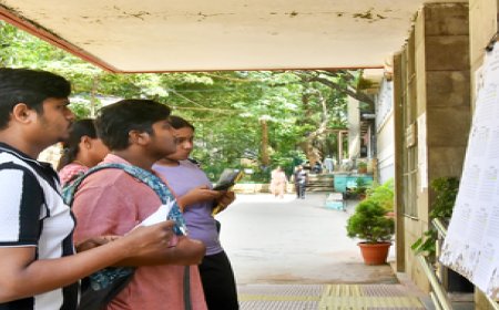 उच्च शिक्षा में भारत की बड़ी छलांग, एक दशक में नामांकन 4.50 करोड़ तक पहुंचा; छात्राओं की भागीदारी में उल्लेखनीय बढ़ोतरी