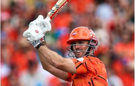 Mitchell Marsh T20 Record: मिशेल मार्श ने रचा इतिहास; टिम डेविड का बड़ा रिकॉर्ड तोड़ एक साल में 1500 टी20 रन बनाने वाले बने पहले ऑस्ट्रेलियाई
