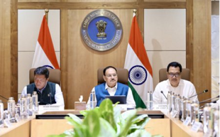 जेपी नड्डा ने अरुणाचल प्रदेश के बाढ़ प्रभावित इलाकों का किया दौरा; राहत कार्यों और स्वास्थ्य सेवाओं की समीक्षा बैठक की