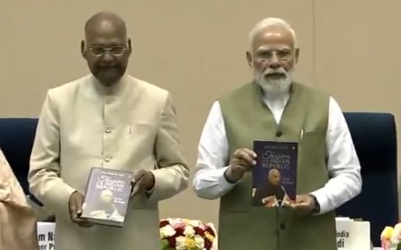 पीएम मोदी ने विमोचित की पूर्व राष्ट्रपति रामनाथ कोविंद की आत्मकथा 'Triumph of the Indian Republic', कहा- यह भारतीय लोकतंत्र की धरोहर