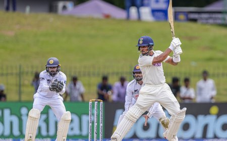 IND vs SL 2nd Test Day 2: बारिश के कारण समय से पहले चायकाल की घोषणा; ध्रुव जुरेल (95*) शतक के करीब, भारत का स्कोर 475/8