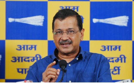 आईआईटी दिल्ली के छात्र की मौत पर केजरीवाल ने जताई चिंता, निष्पक्ष जांच की मांग