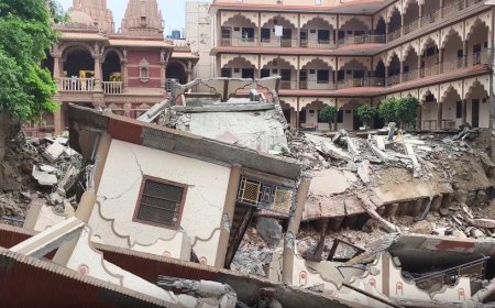 प्रयागराज में भरभराकर गिरा स्वामी नारायण मंदिर का एक हिस्सा, लोगों में दहशत