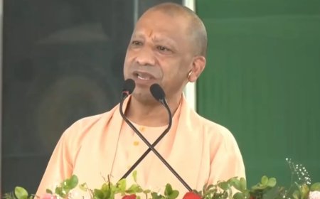 सीएम योगी बोले... सपा-कांग्रेस की सरकारों में न सुरक्षा थी, न विकास; केवल तुष्टिकरण और लूट थी