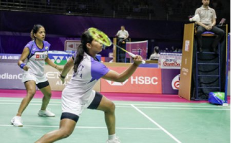 BWF World Championships: त्रिशा जॉली और गायत्री गोपीचंद का शानदार प्रदर्शन जारी; 7वीं वरीय जापानी जोड़ी को हराकर क्वार्टर फाइनल में बनाई जगह, पदक से एक जीत दूर