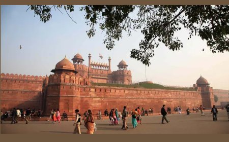 15 अगस्त समारोह से पहले दिल्ली में हाई अलर्ट, लाल किले के आसपास ट्रैफिक डायवर्जन लागू