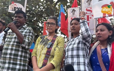 रांची में छात्र आंदोलन के दौरान बवाल, आईसा अध्यक्ष नेहा बोरा पर फेंकी गई स्याही