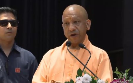 'हनुमानगढ़ी में दर्शन के बाद मछली की दावत उड़ाते हैं और फिर राम-राम चिल्लाते हैं', सीएम योगी का अजय राय पर तंज 