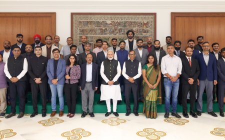 पीएम मोदी ने 20 अंतरिक्ष स्टार्टअप्स के प्रमुखों से की मुलाकात, भारत को वैश्विक अंतरिक्ष प्रौद्योगिकी केंद्र बनाने का किया आह्वान