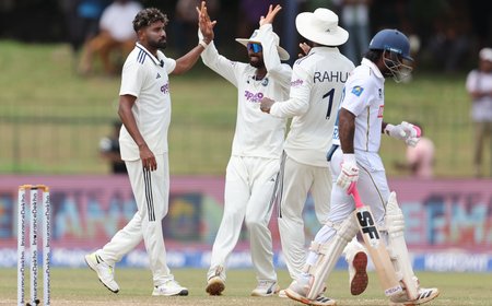 SL vs Opponent: सोनल दिनुशा के शानदार शतक के बावजूद फॉलोऑन नहीं टाल सकी श्रीलंका, पहली पारी 290 रनों पर सिमटी