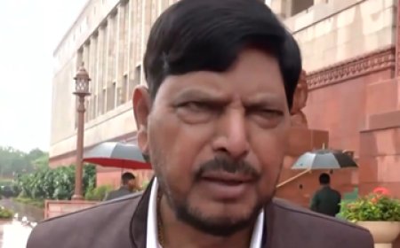 JPSC Scam Controversy: झारखंड में छात्रों के साथ अन्याय पर चुप क्यों हैं राहुल-तेजस्वी?, JPSC परीक्षा धांधली को लेकर NDA सांसदों का विपक्ष से सवाल