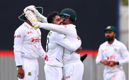 BAN vs AUS Darwin Test: बांग्लादेश ने रचा इतिहास; डार्विन टेस्ट में ऑस्ट्रेलिया को 9 विकेट से रौंदकर दर्ज की ऐतिहासिक जीत