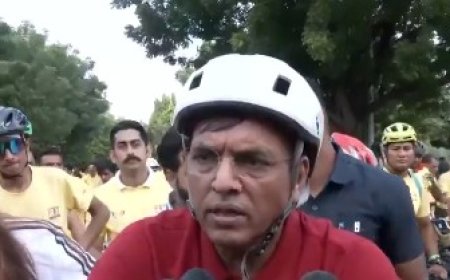 'फिट इंडिया संडे ऑन साइकिल': मांडविया और गंभीर ने युवाओं को दी खेल गतिविधियों में सक्रिय होने की सलाह   