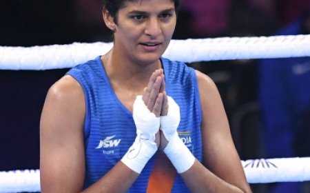 Jaismine Lamboria CWG Gold: लड़कों के साथ मुक्केबाजी सीखकर रिंग में उतरी थीं जैस्मिन लंबोरिया; कॉमनवेल्थ गेम्स 2026 में 57kg में जीता ऐतिहासिक स्वर्ण पदक