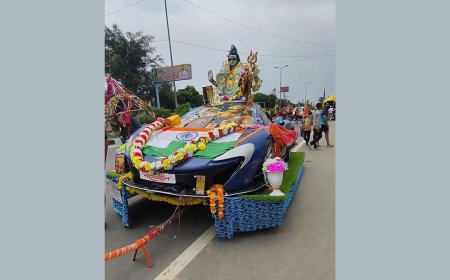 आस्था और इनोवेशन का साथ, मैक्लारेन में विराजे भोलेनाथ