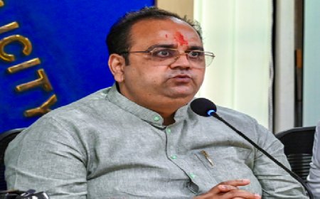 स्वाइन फ्लू और मौसमी बीमारियों को लेकर दिल्ली के स्वास्थ्य मंत्री पंकज सिंह ने बुलाई अहम बैठक
