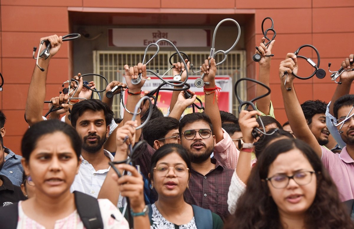 Bihar News: पीएमसीएच के जूनियर डॉक्टर फिर हड़ताल पर, ओपीडी सेवा बंद