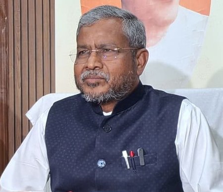 नियुक्ति घोटाले की जांच में प्रभावशाली नेताओं और अफसरों को बचा रही CID 