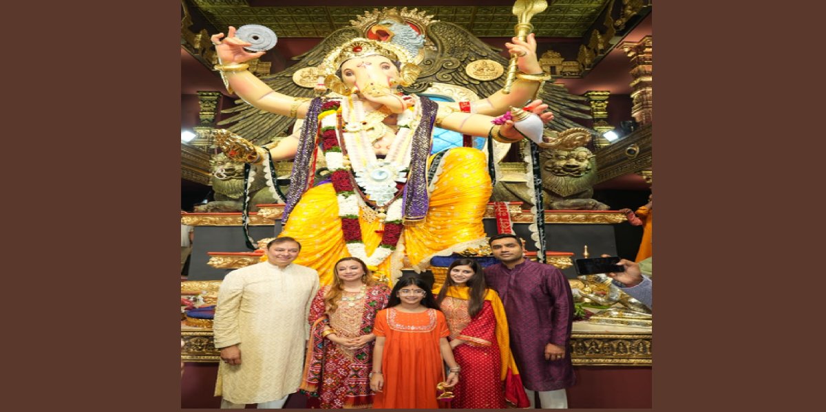 प्रणव अदाणी और करण अदाणी ने गणेश चतुर्थी पर ऐतिहासिक चिंचपोकली चा चिंतामणि के किए दर्शन 