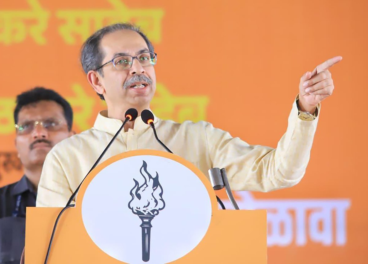 शिवसेना यूबीटी ने केंद्र सरकार पर साधा निशाना; कागजों पर जीडीपी में वृद्धि, असलियत में गिर रहा बाजार