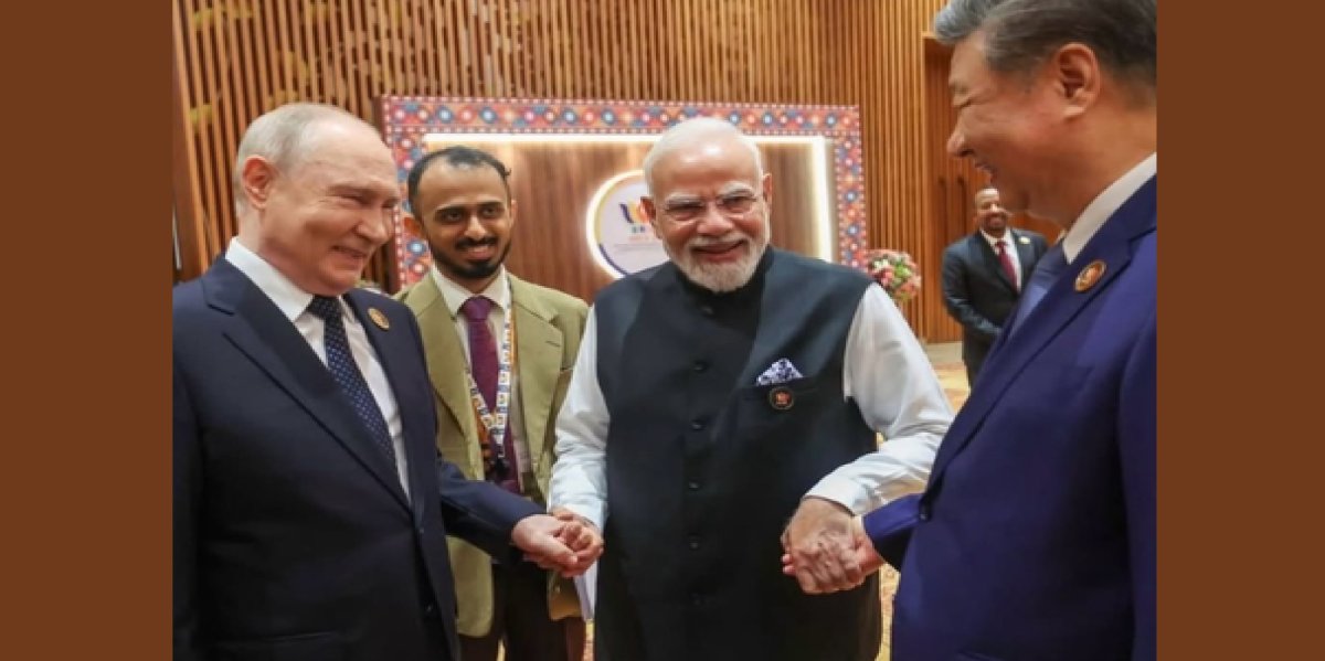 सुभाष घई ने पीएम मोदी के नेतृत्व पर जताया भरोसा, बोले-सकारात्मक सोच ही इंसानियत को आगे बढ़ाती है