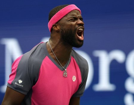 US Open 2026: फ्रांसेस टियाफो की आर्थर ऐश में हैरतअंगेज वापसी शुरुआती दो सेट हारने के बाद एलेक्स मिशेलसन को हराकर सेमीफाइनल में बनाई जगह