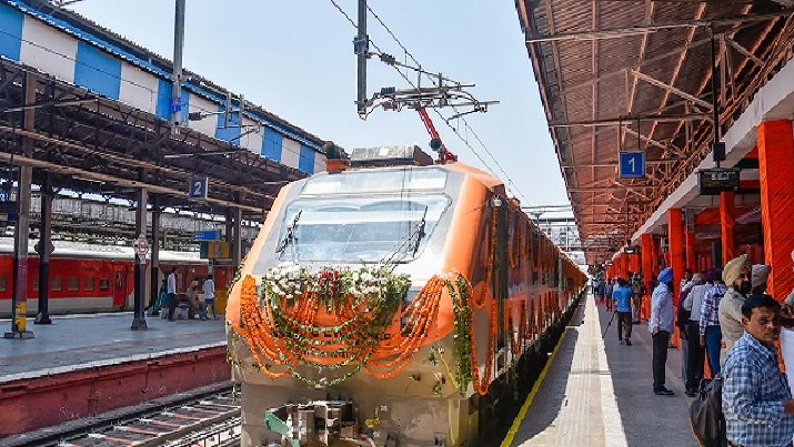 बिहार-गुजरात यात्रियों को बड़ी सौगात, रेलवे ने भुज-बरौनी के बीच त्रि-साप्ताहिक अमृत भारत एक्सप्रेस शुरू करने को दी मंजूरी