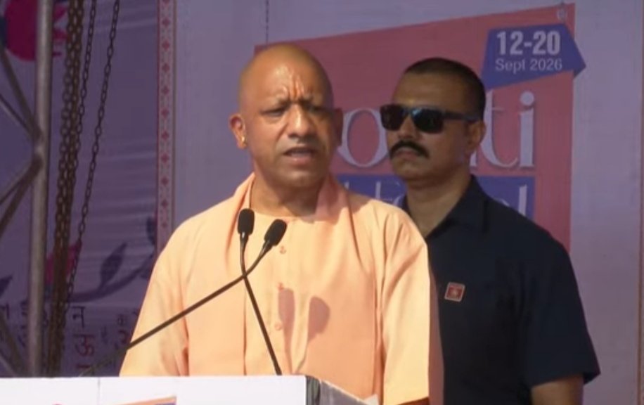 सीएम योगी बोले- पुस्तकें केवल ज्ञान का माध्यम नहीं, बल्कि समाज, देश और दुनिया को समझने का सशक्त जरिया